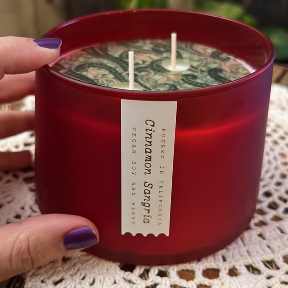 Cinnamon Sangria Scented Candle - Picture 11 of 11